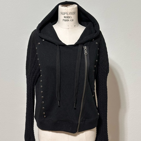 Free‎ People MOTO Black Studded Hoodie Jacket With Zipper Size Small - Picture 3 of 16